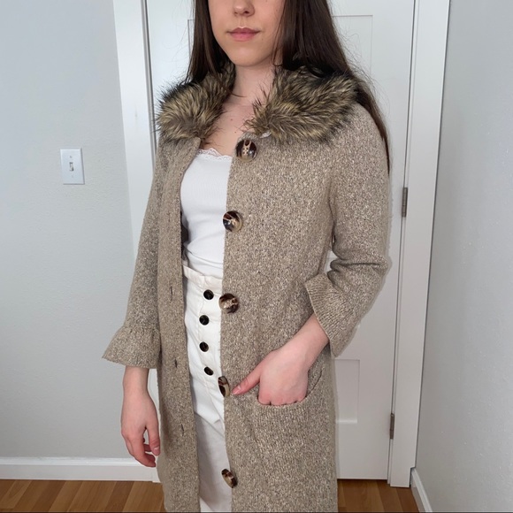 Beige Cardigan - Picture 4 of 4